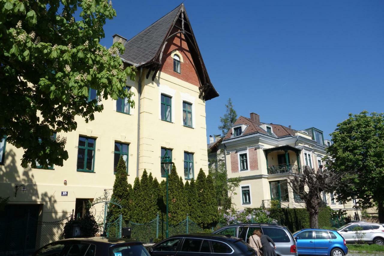 Katharinas Apartment Modling Dış mekan fotoğraf